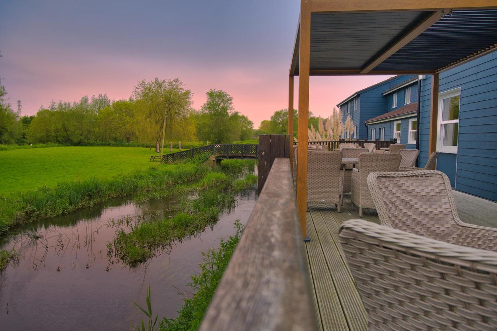 The Bridge House; BW Signature Collection Ferndown Buitenkant foto